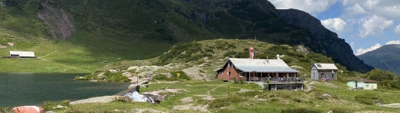 Murgseehütte (1818 m) in Schweiz – SAC-Schutzhütte