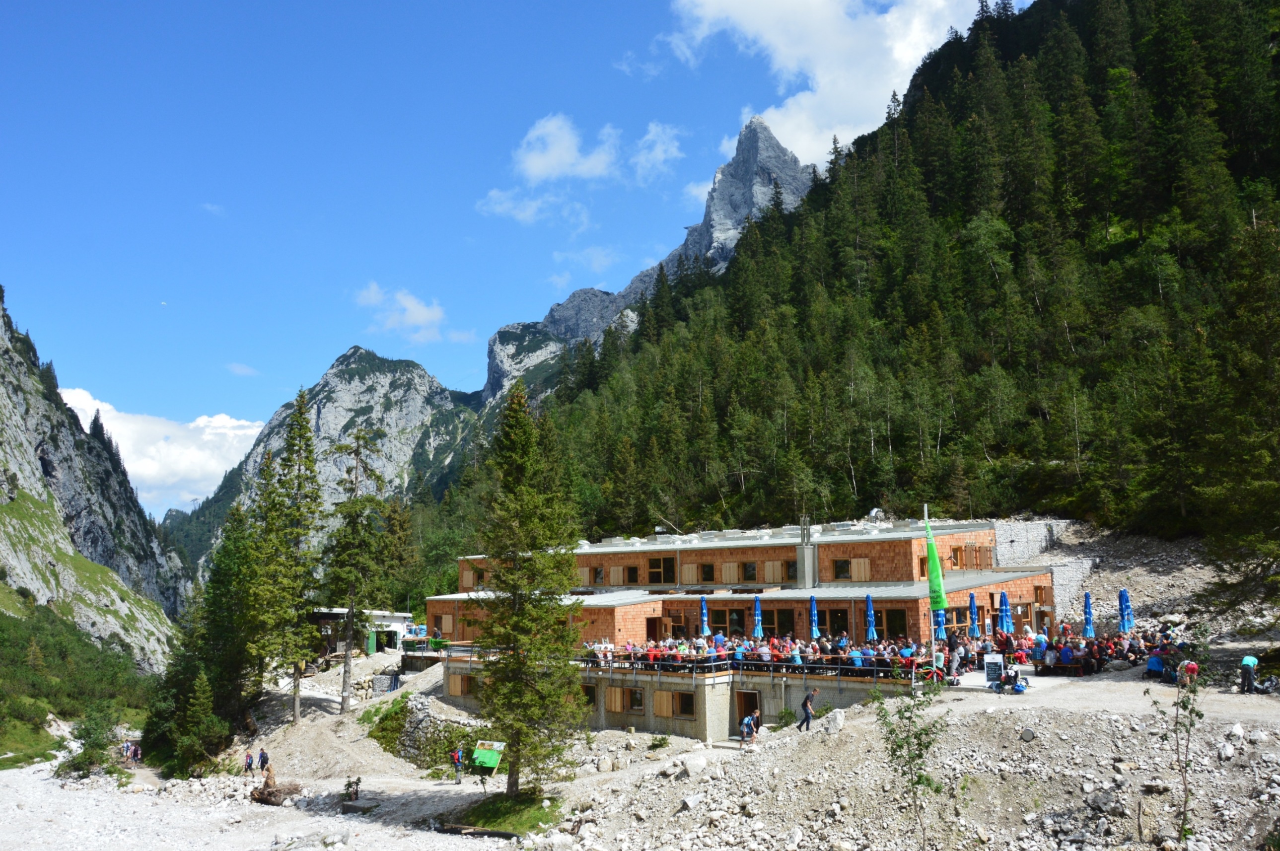 Höllentalangerhütte